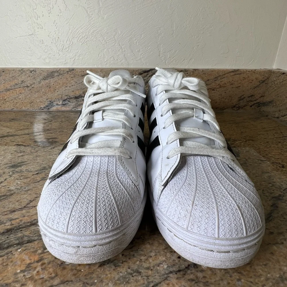 Adidas Superstar - Picture 3 of 7